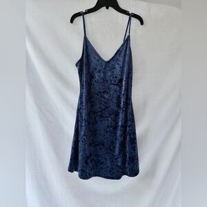 Like New FOREVER 21 Blue Crushed Velvet Mini Dress Medium